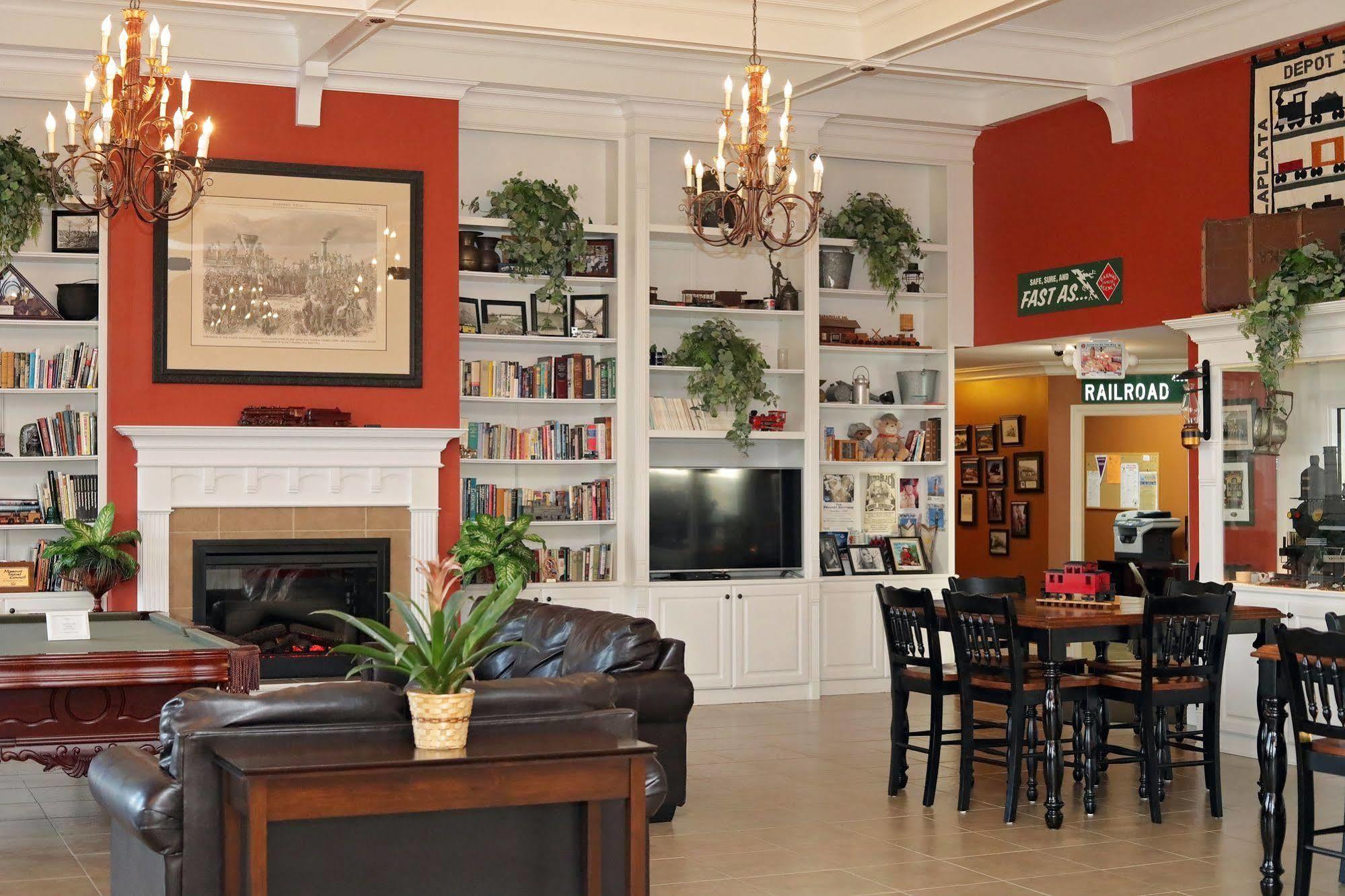 Depot Inn & Suites La Plata Экстерьер фото