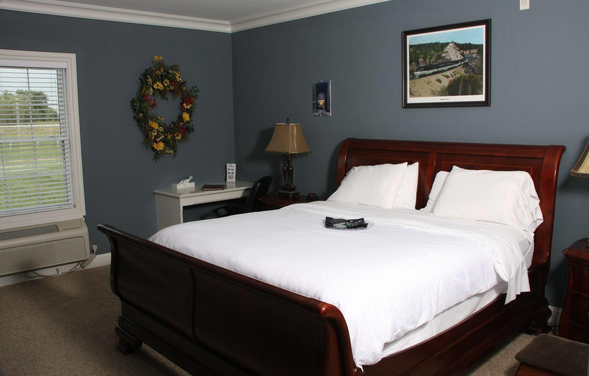 Depot Inn & Suites La Plata Экстерьер фото