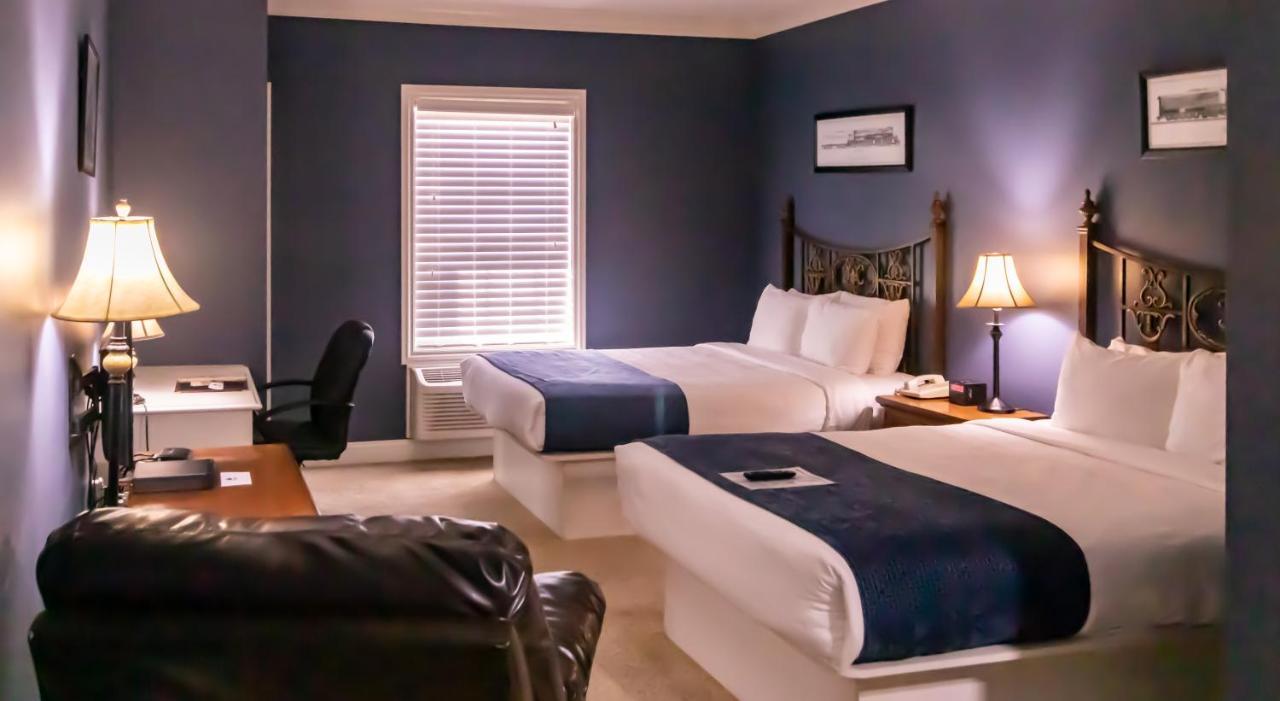 Depot Inn & Suites La Plata Экстерьер фото