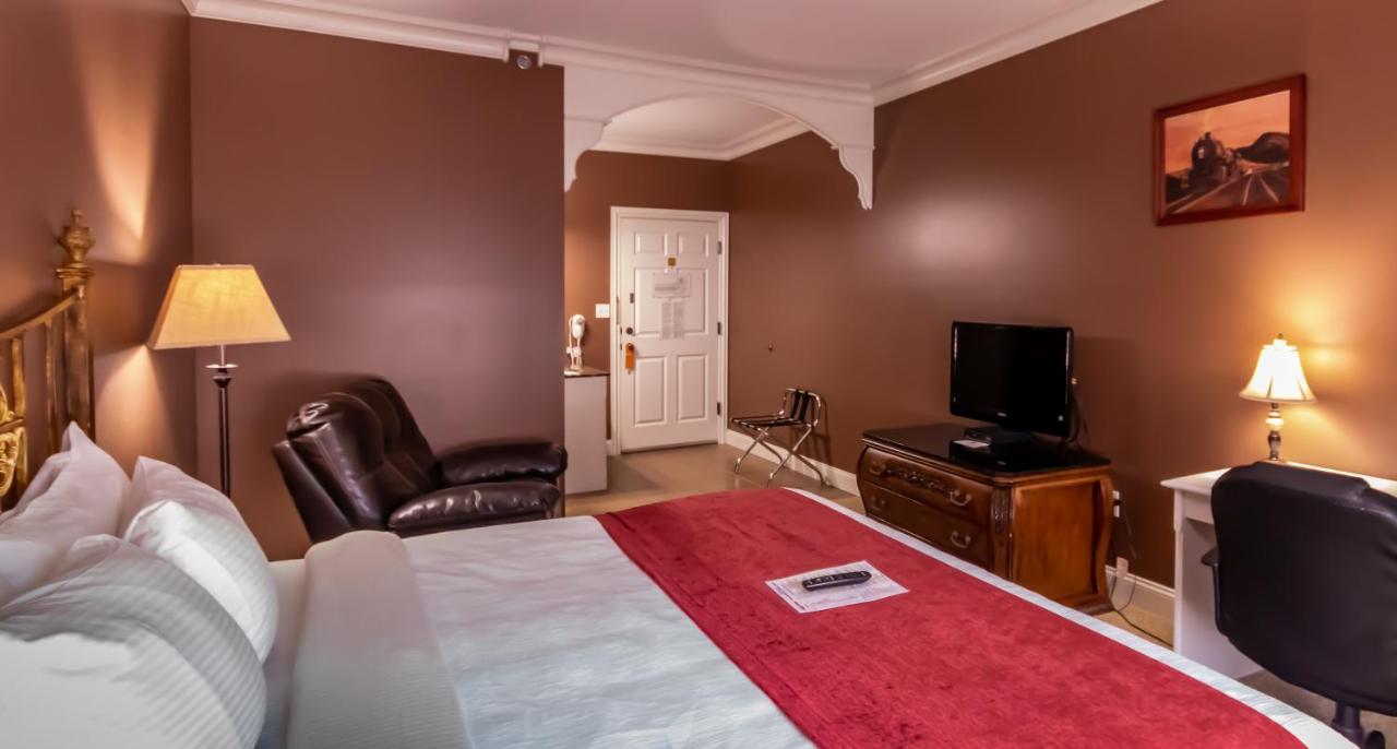 Depot Inn & Suites La Plata Экстерьер фото